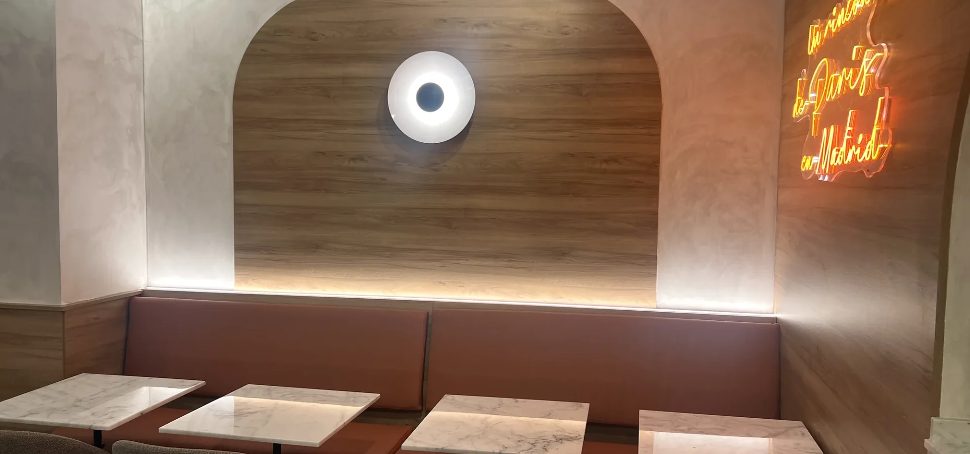 Interior reformado de Maison Kayser en Jorge Juan 21, Madrid